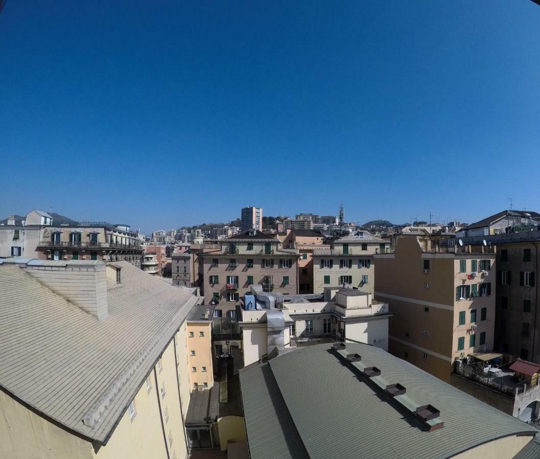 Dietro Il Teatro Modena Genoa Exterior photo